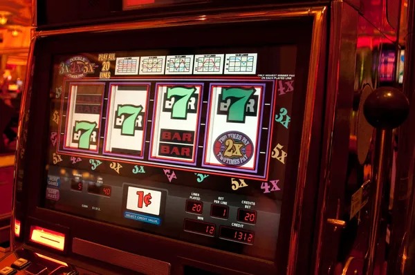 Baccarat table with banker and player betting Baccarat live dealer table